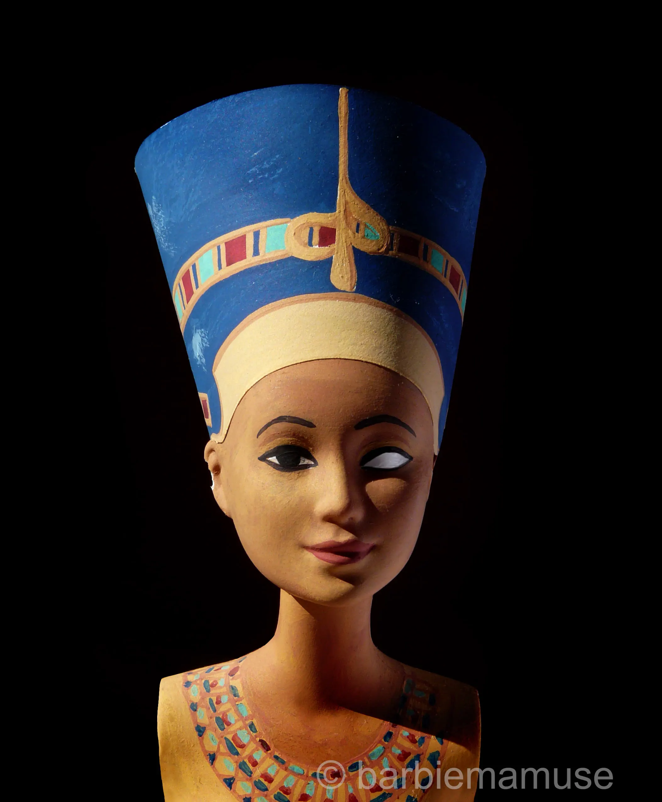 •nefertiti-ok-1 nefertiti